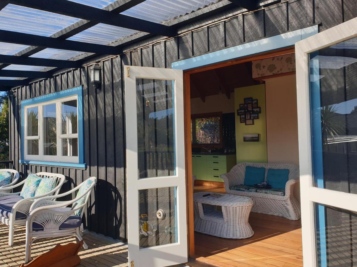 The Blackhouse Cottage Hokitika Exterior photo